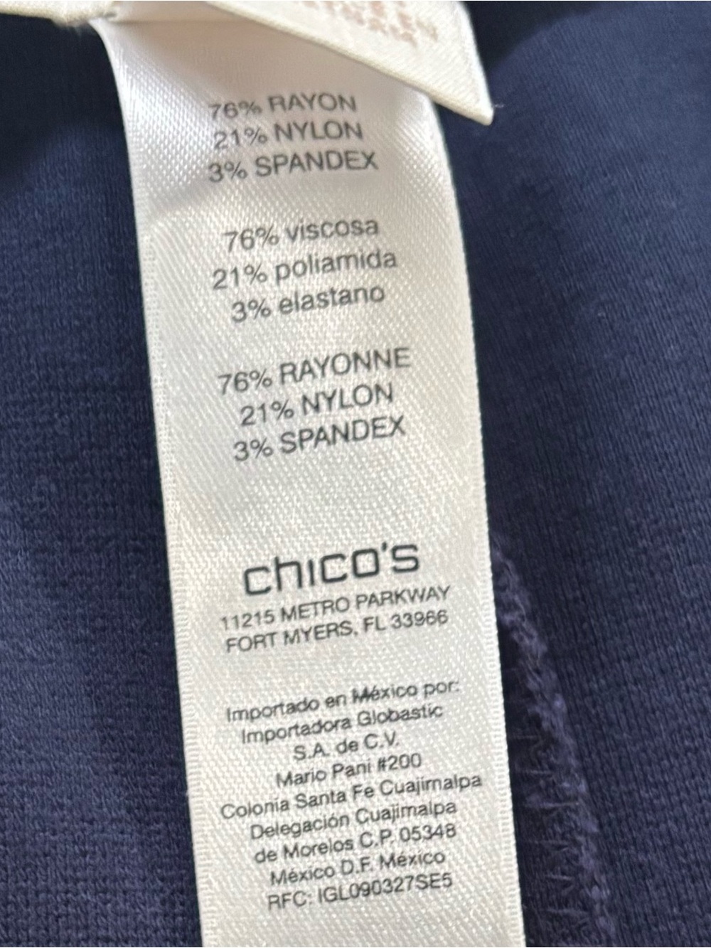 Chico's Navy Blue Ankle Pants Size 0.5 US/4 Small Pull-On Stretch Office Casual - Picture 7 of 9